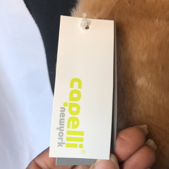 CAPELLI OF NEW YORK light brown faux fur muffler. - Picture 2 of 6